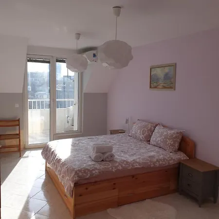 Malavi Square Center Apartment! Comfort&clean! アパート ルセ