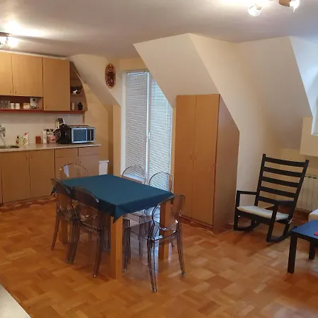 Malavi Square Center Apartment! Comfort&clean! Apartmán