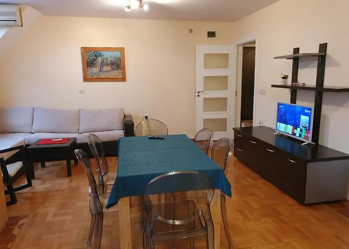 Malavi Square Center Apartment! Comfort&clean! Ruse